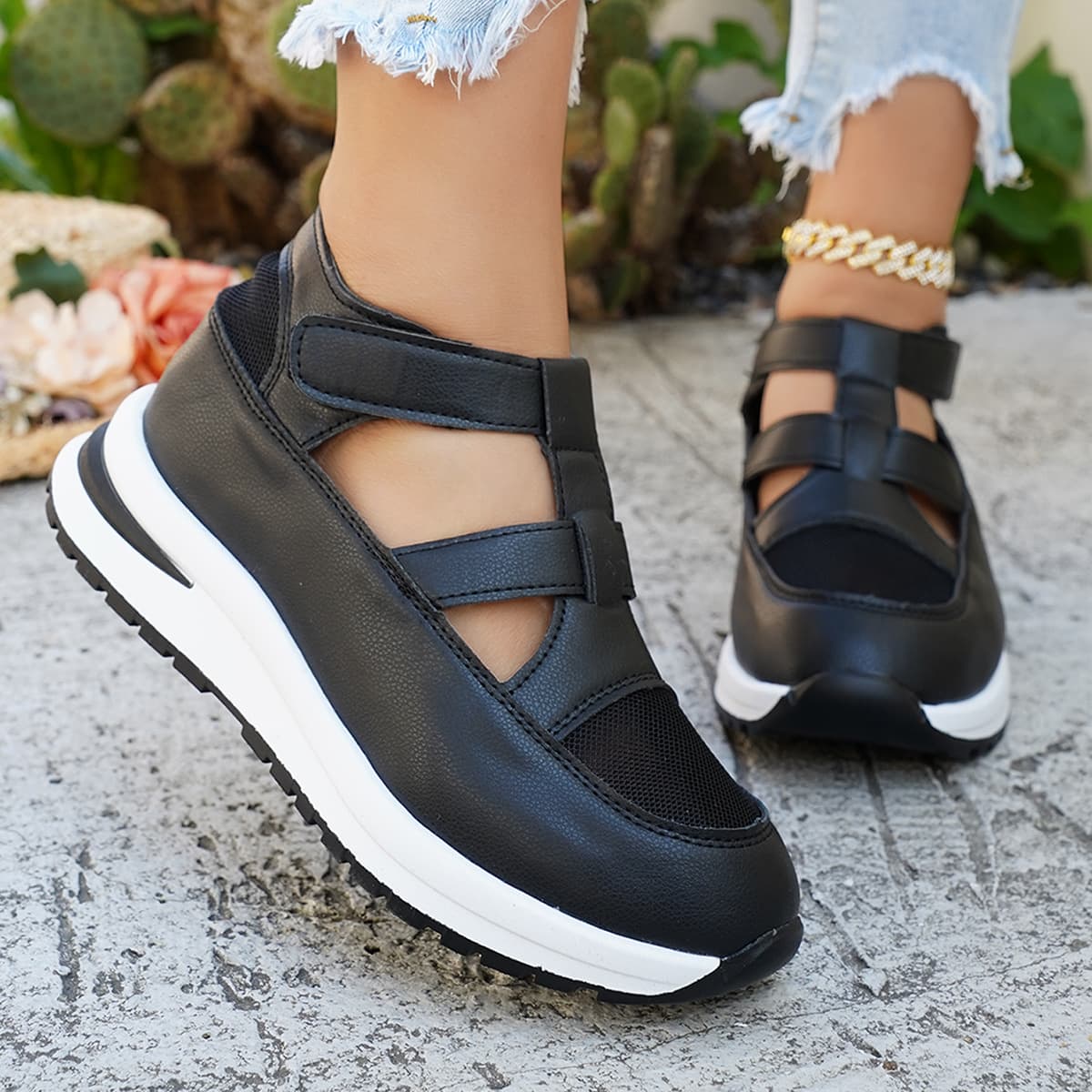 Cross-Border Trade Plus Size Women's Sandals 2026 Spring New European and American Wedge Heel Mesh Fabric Velcro Women's Sandals Size 43