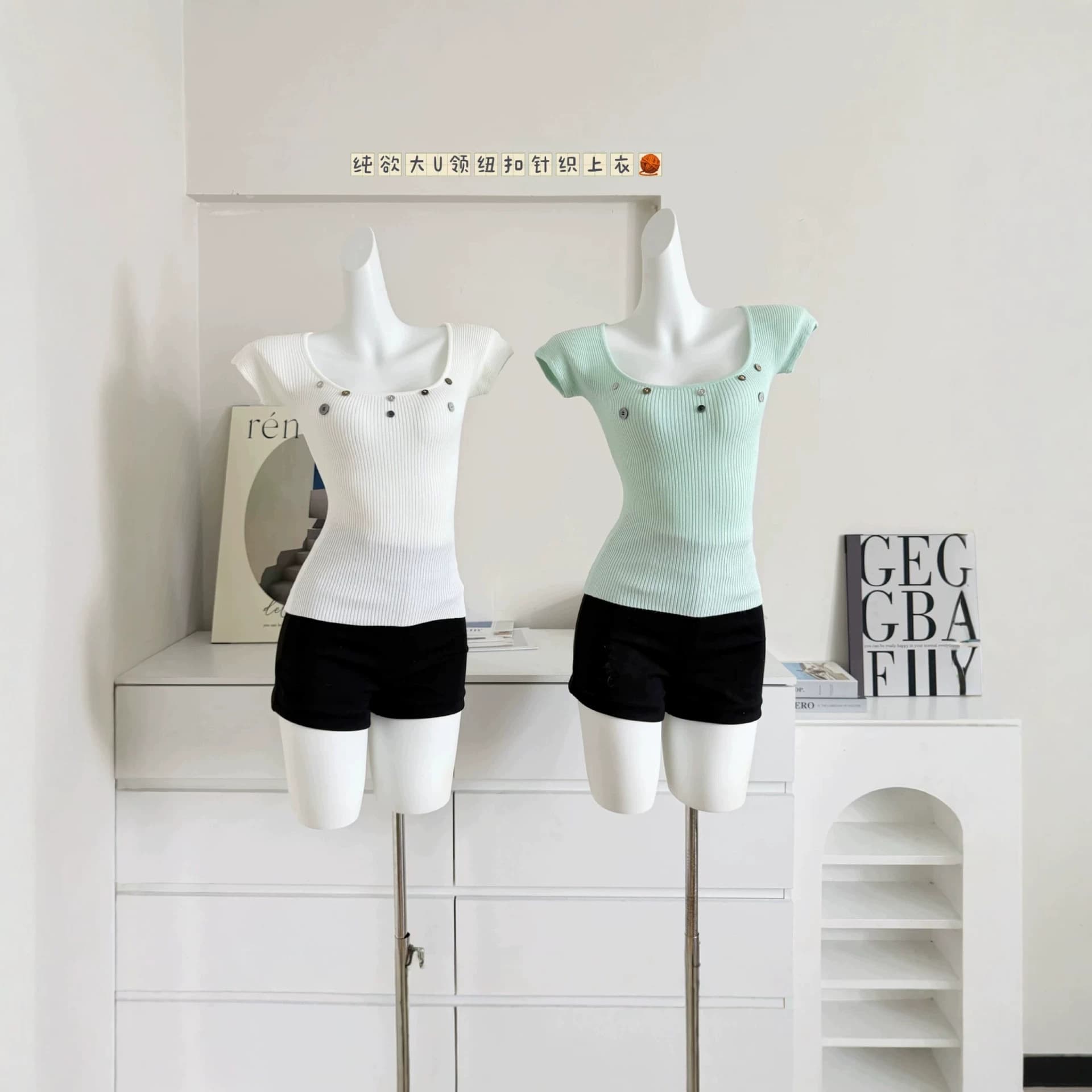 5x5 Ribbed Fabric Square Neck Short Sleeve Women's Summer Hot Girl Crop Top Design Slim Waist Chic Top