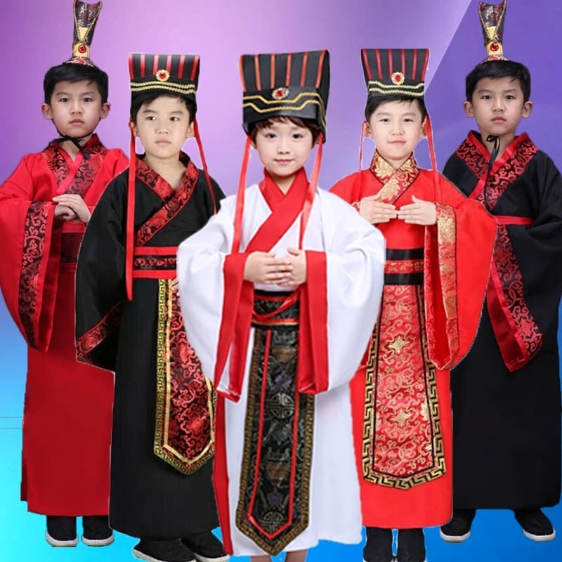 Children's Day traditional costume Hanfu play, featuring boys and girls, based on the Romance of the Three Kingdoms, with Zhuge Liang, Cao Cao, Lu Su, and Zhou Yu.