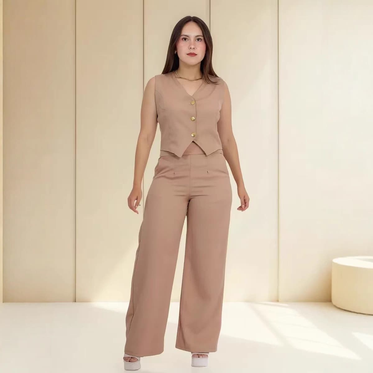 2025 Summer New Cross-Border European/American Foreign Trade Women's Wear Button V-Neck Solid Color Wide-Leg Pants Elegant Commuter Suit