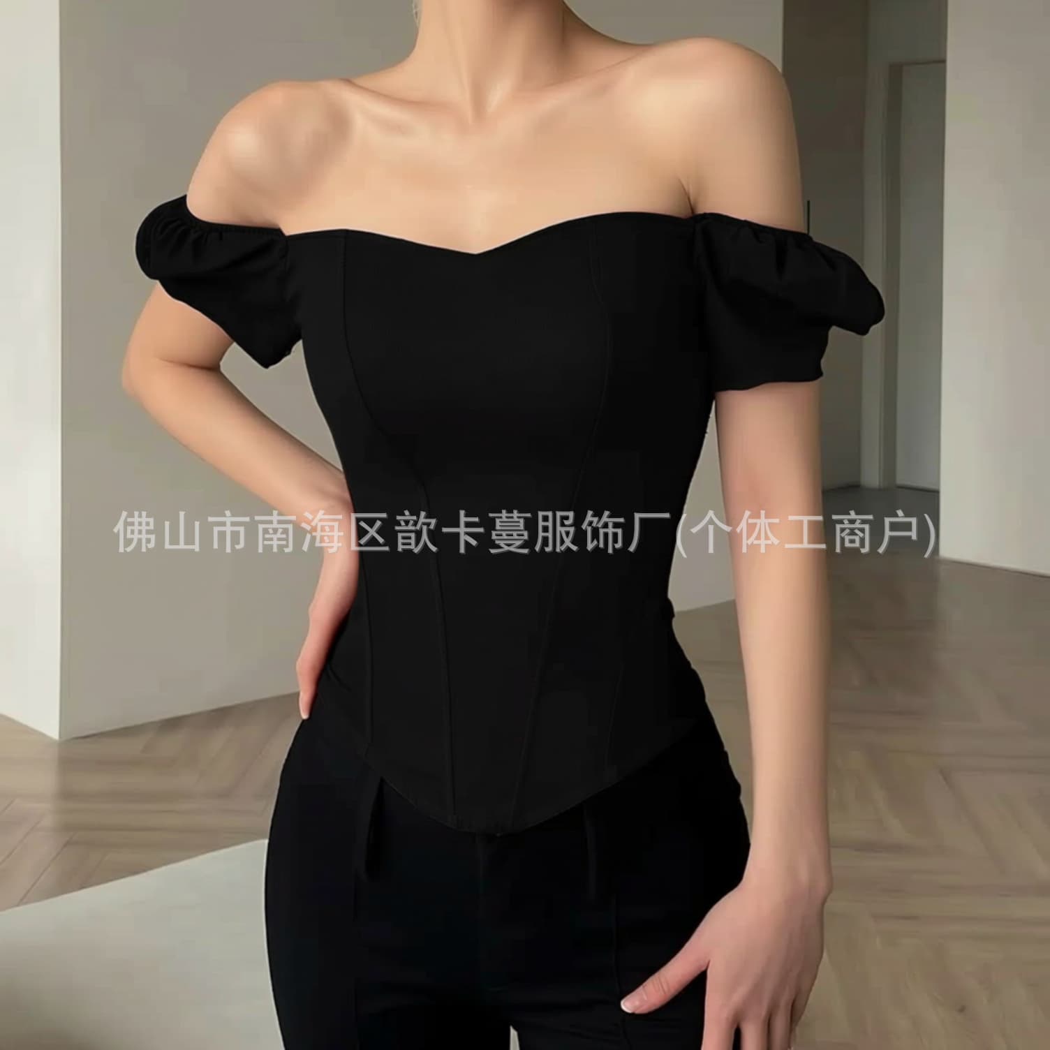French one-shoulder fishbone bra, puff sleeves with padded waist, slimming tube top, cross-border factory ready stock
