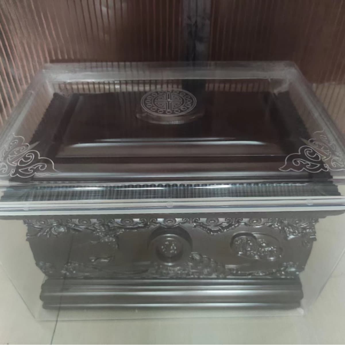 Funeral Supplies Urn Plastic Protective Box Moisture-Proof Box Transparent Protective Cover Moisture-Proof and Anti-Corrosion Resin Coffin Manufacturer