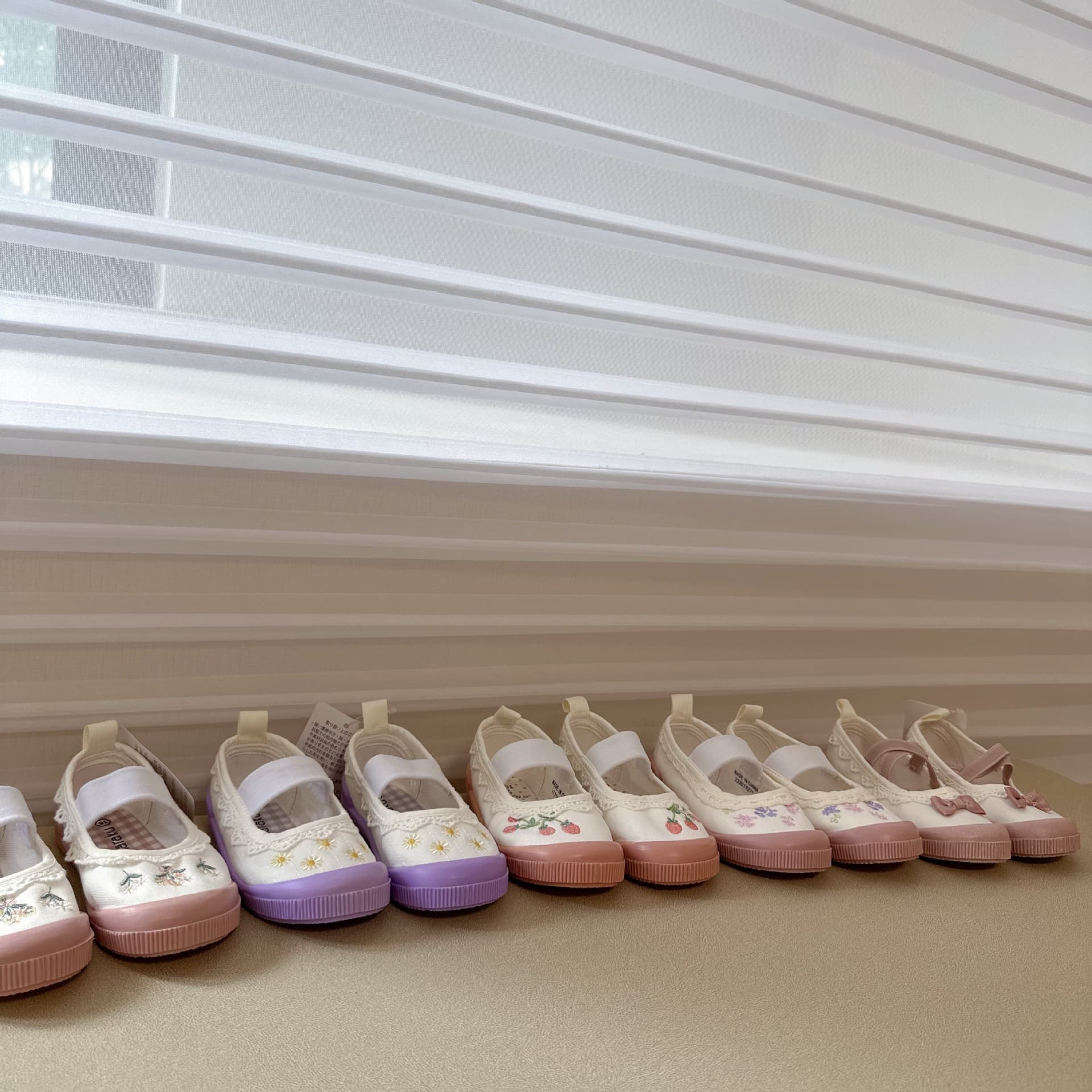 Exported to Japan, Maraku girls' and babies' super cute indoor shoes, kindergarten white shoes