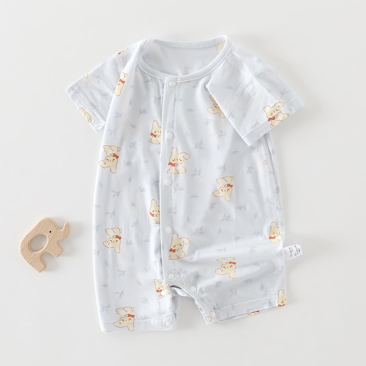 Infant and toddler short-sleeved ultra-thin newborn baby modal cotton onesie for boys and girls, half-sleeved pajamas, rompers