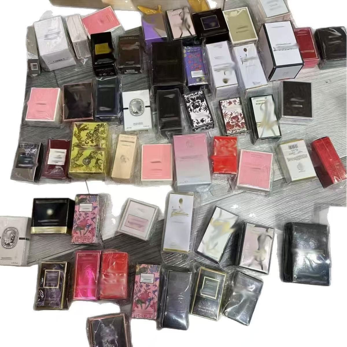 Cross-border Vietnamese big-name Q version perfume sample unisex Black Crow Encounter Wilderness Blue Factory Foreign Trade Wholesale