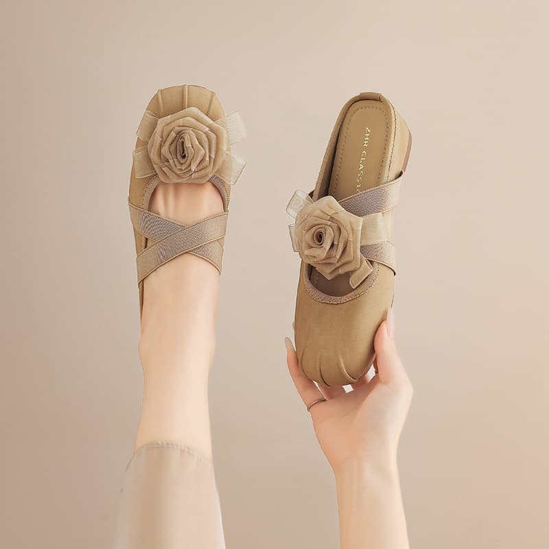 ZHR Camellia Wrapped Toe Slippers Women 2026 Summer New French Vintage Soft Sole Outdoor Mule Slippers