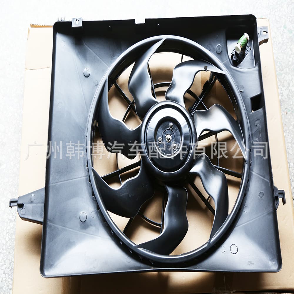 Santafe Grand 2018 Santa Fe Cooling Fan Assembly OE: 25380-B8851