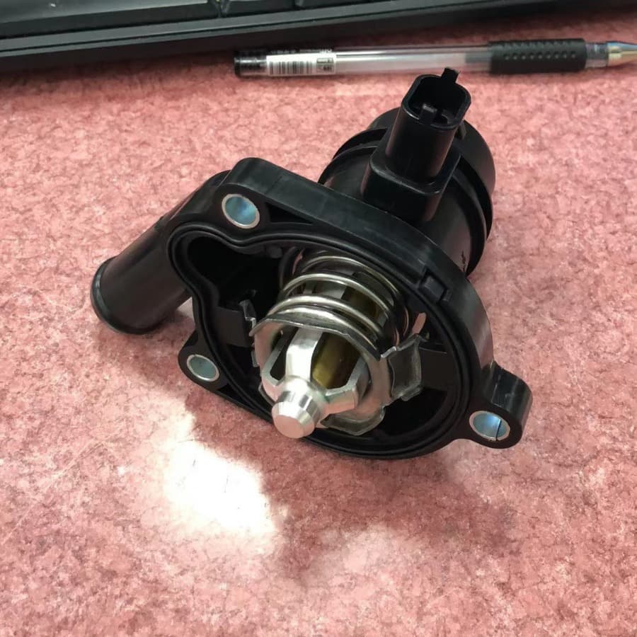 Fits Buick 2013 1.4T Encore Coolant Thermostat 55593034