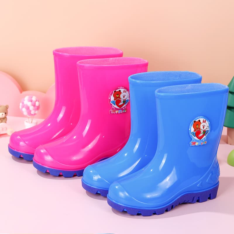 Children's Rain Boots for Ages 2-18, Unisex Water Shoes with Fleece Lining, Cartoon Rubber Boots for Snow and Rain, Anti-slip