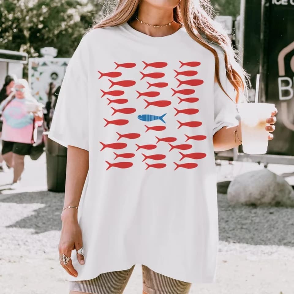 Independent Site European Size Fish Sardine T-Shirt Cute Fish T-Shirt Vintage Graphic T-Shirt Fisherman Aesthetic Fisherman Core