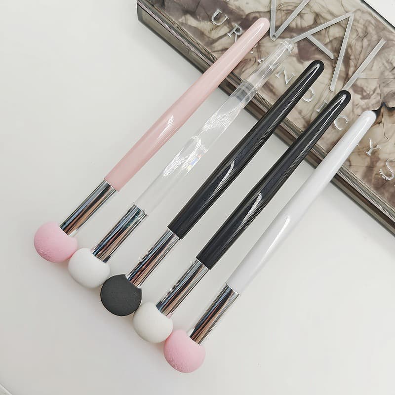 Cute Pink Mushroom Head Concealer Brush Round Head Non-Latex Sponge Seamless Concealer Pen Foundation Face Makeup Brush