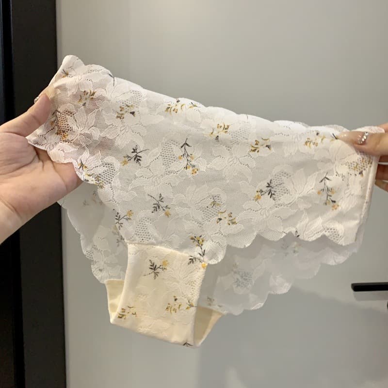 Japanese Sweet Floral Print Women's Panties Lace Ruffle Edge Cotton Crotch Comfortable Breathable Triangle Briefs