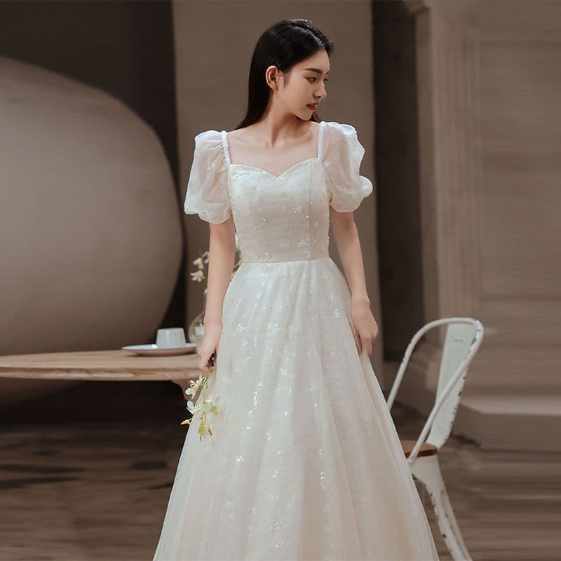 White Niche Evening Gown 2026 New Fairy Banquet High-End Long Host Dress for Women