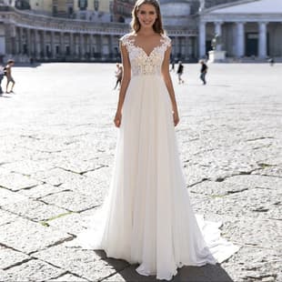 AliExpress Cross-Border High-End Chiffon Wedding Dress V-Neck Elegant Niche Gown Travel Photography Train Bride Wedding Dress