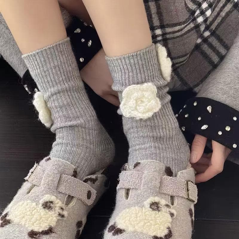 Beige Mid-Long Socks Women Autumn/Winter Style Thick Warm Light Gray Mid-Calf Slouch Socks Flower Knit Cotton Socks