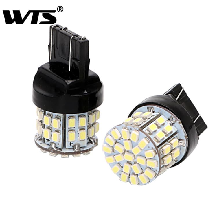 Car and motorcycle LED turn signal T20 7440 7443 1206 50smd reverse brake light bulb highlight
