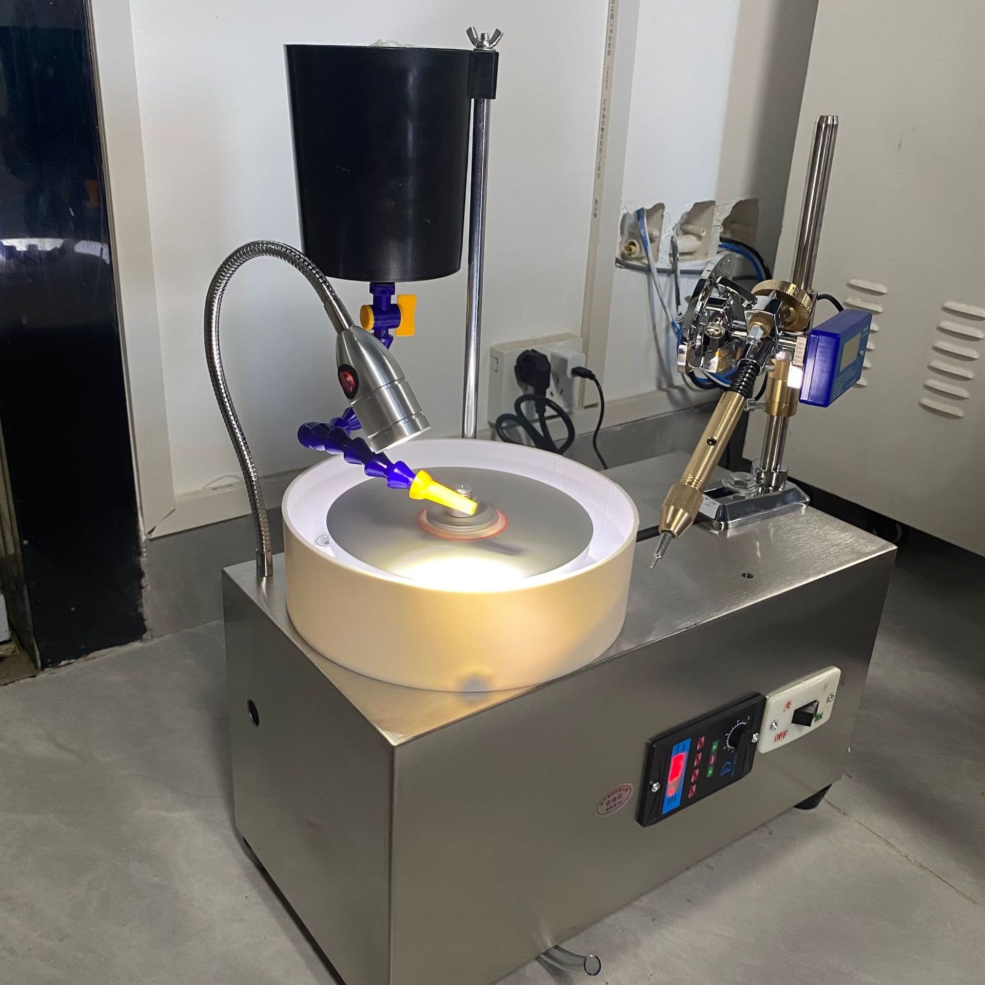 Jewelry and Gemstone Polishing Machine with Stepless Speed Adjustment, Digital Angle Display, Flat Surface Polisher
