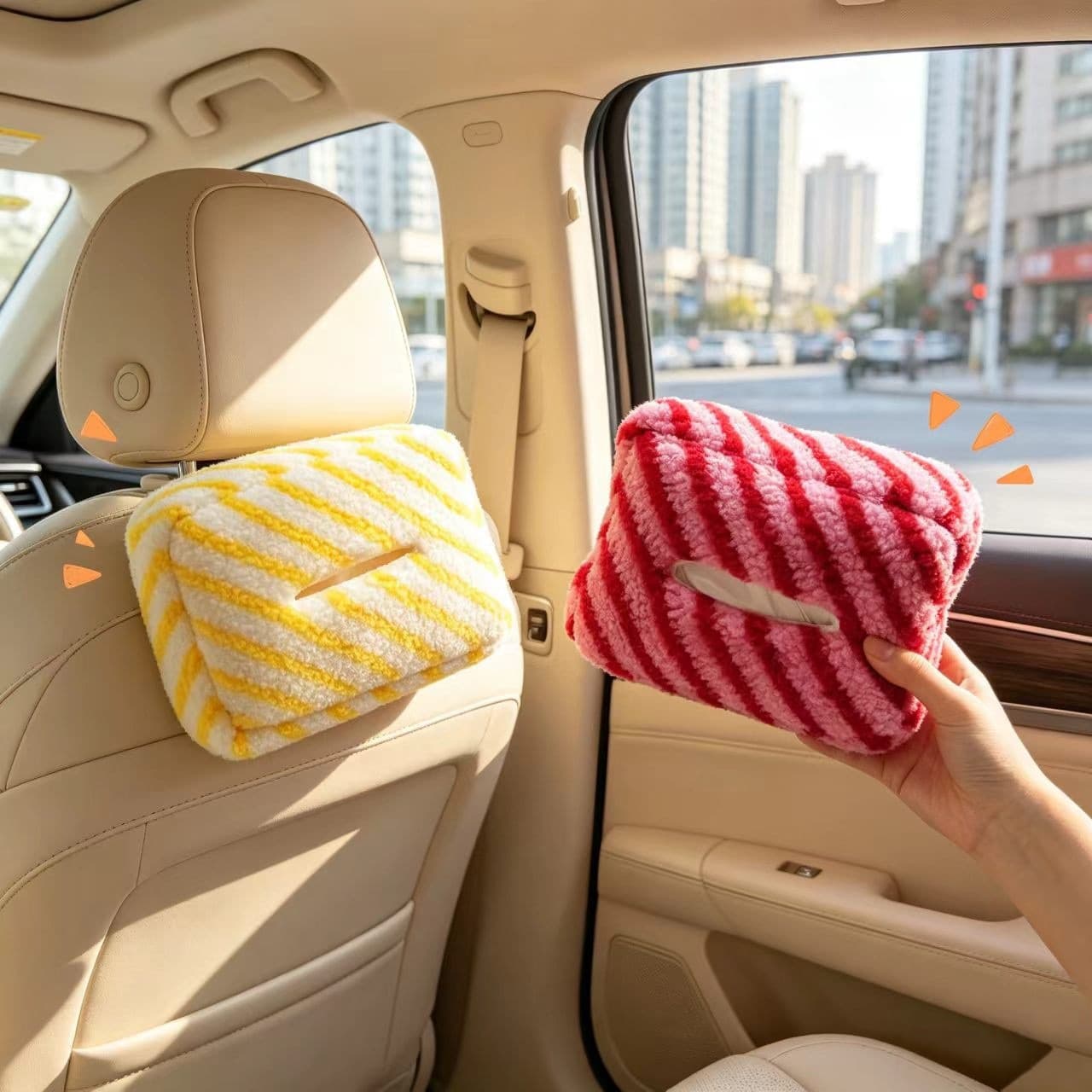 Car-Mounted Tissue Box, Hanging Type for Car Interior, Armrest Box, Sun Visor, Sanitary Tissue Box, Cartoon Cute Tissue Cover