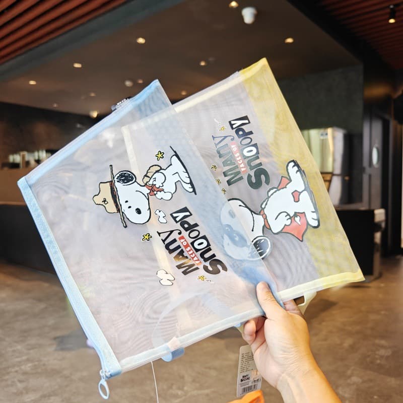 Genuine Licensed Snoopy A4 Pencil Case for Boys and Girls, Large Capacity Mesh Grid Bag for Students