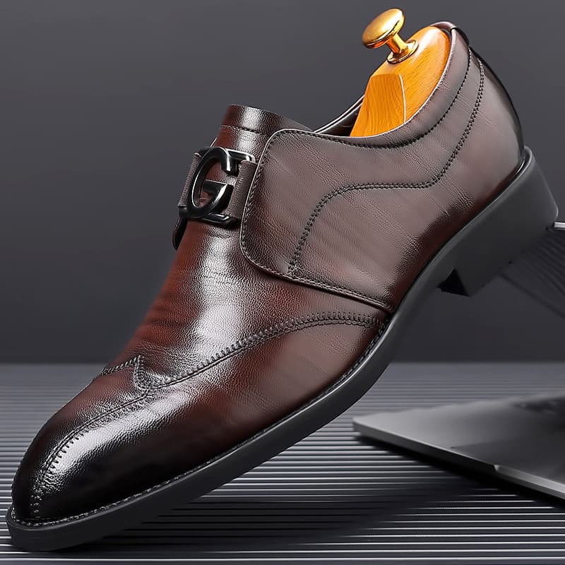 Men's breathable pointed-toe shoes for spring and summer, suitable for suits, weddings, business formal leather shoes, and casual British style.