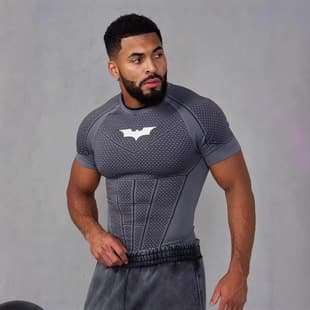 YOUNGLA American Style Short Sleeve Men's Summer Fitness T-Shirt Quick Dry Stretch Tight Batman Collaboration