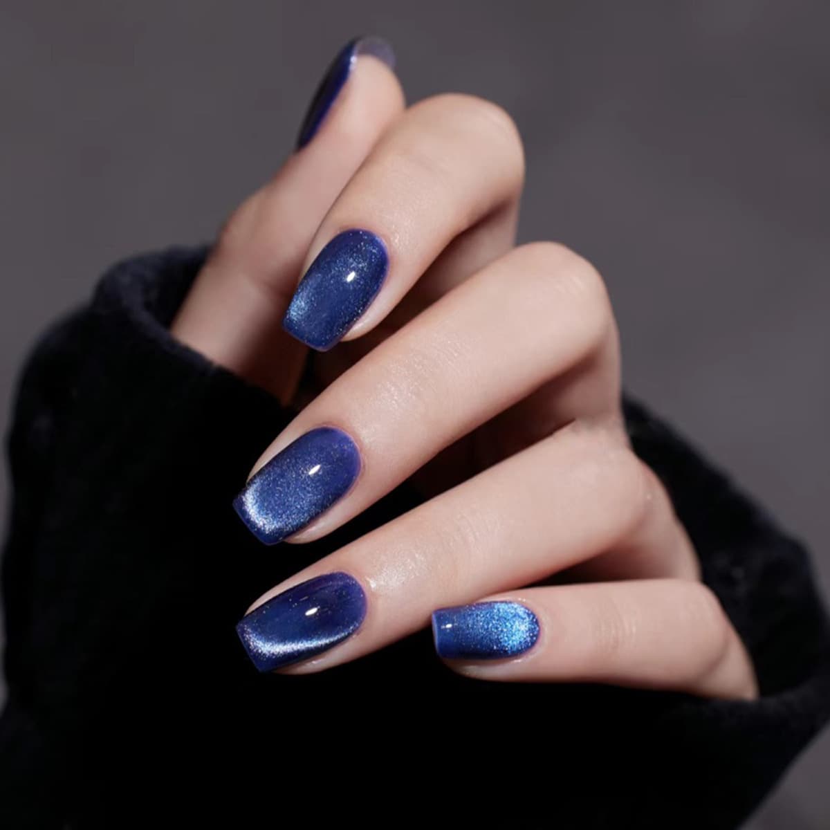 Wearable Deep Blue Glitter Crystal Cat Eye Nail Art Patches Finished Fake Nails Press on Nails Shiny Sparkling Cat Eye Design