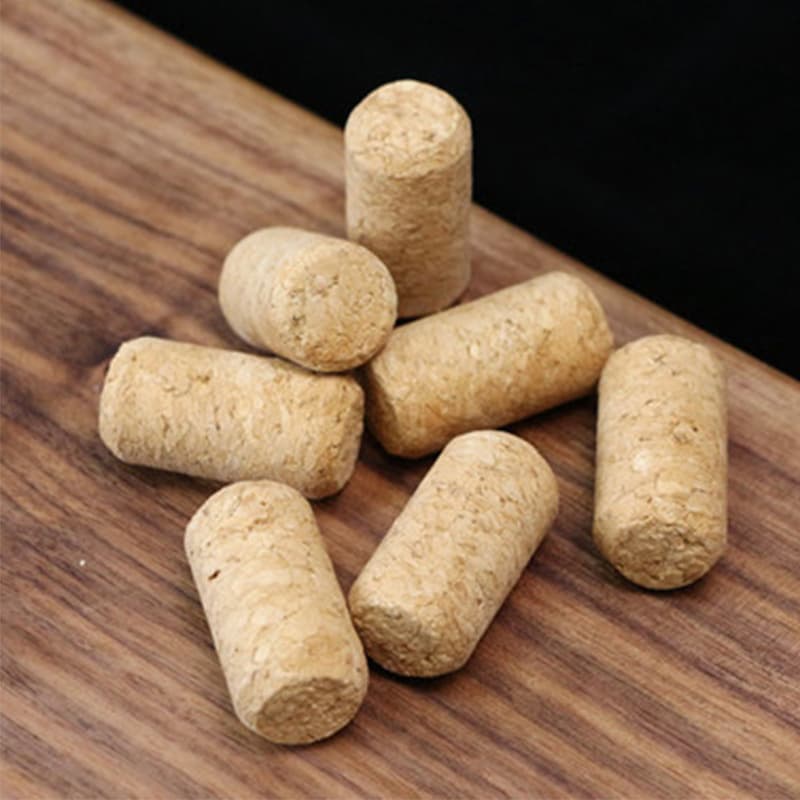 Wine corks, bottle stoppers, synthetic and natural cork stoppers - direct from the manufacturer.