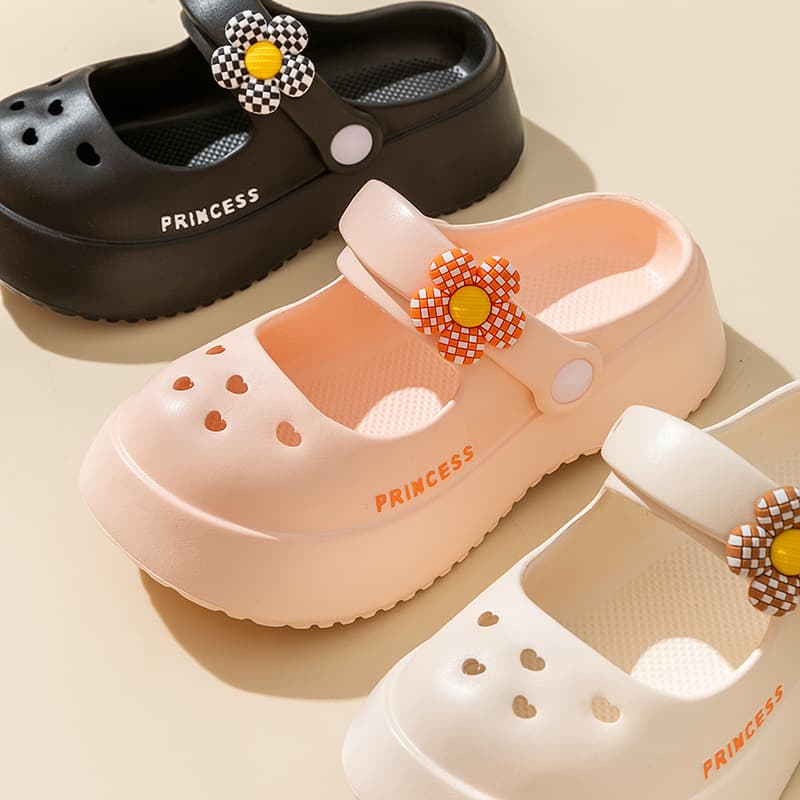 2025 Children's Summer Slippers, Anti-Slip, Waterproof, Soft Thick-Soled Sandals, Indoor Home and Outdoor Wear, Clog Shoes for Parent-Child Matching