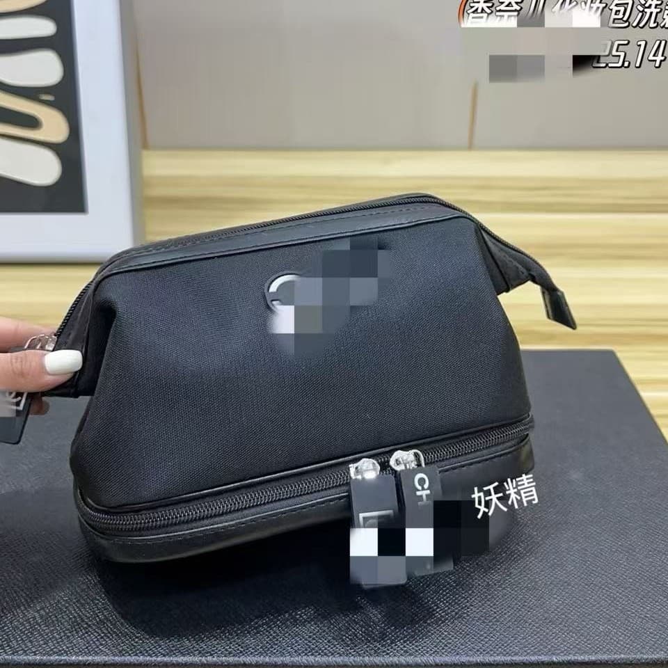 In-Stock Makeup Bag, New Model, Portable, Large Capacity, Toiletry Storage, Travel, High-Grade Waterproof Fabric, Printed