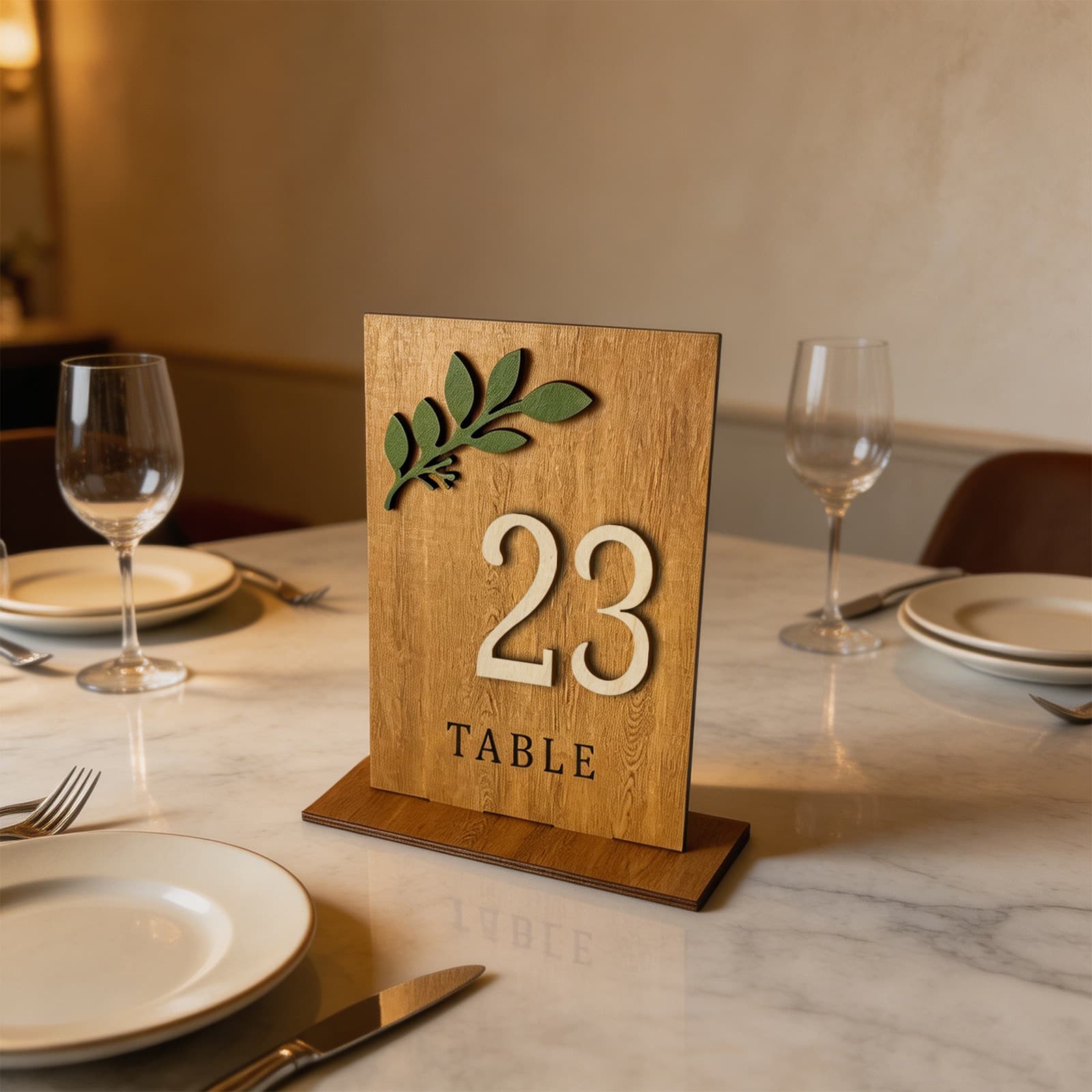 Cross-border wooden wedding table number plate log color number display card hotel high-end restaurant table seat card