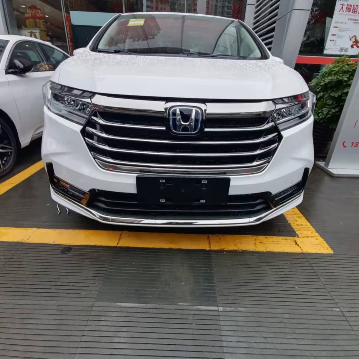 Suitable for Honda Odyssey 22 models. Full vehicle interior stainless steel modification product decorative stickers. Factory direct sales.
