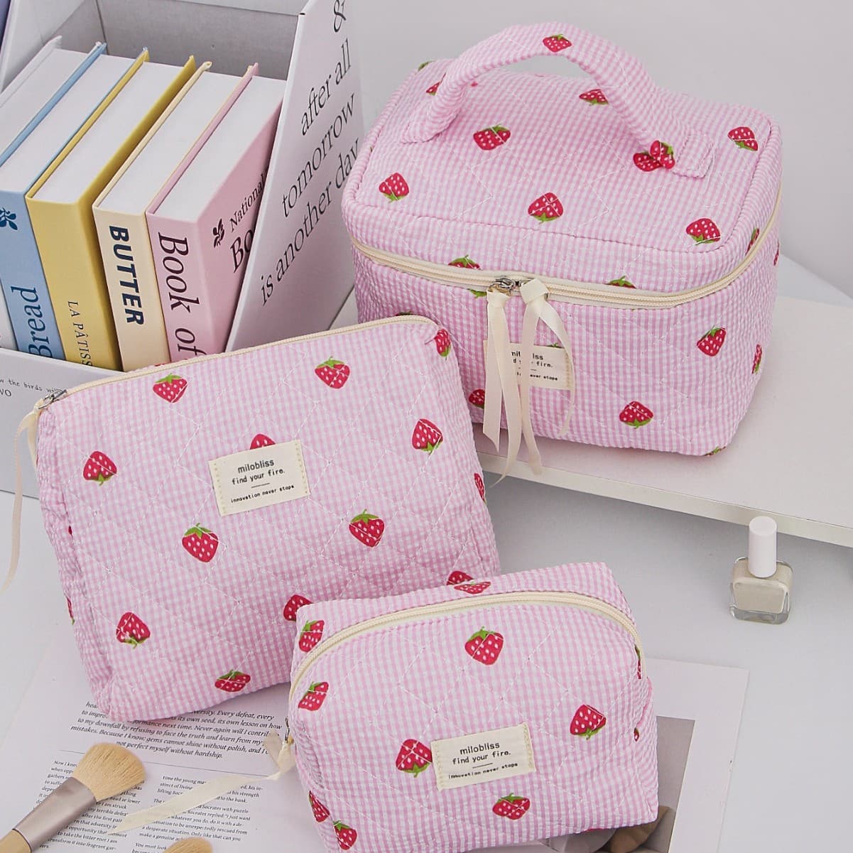 Ins Style Large Capacity Portable Storage Bag Quilted Cotton Fabric Cute Strawberry Student Handheld Makeup Bag Fruit Pattern