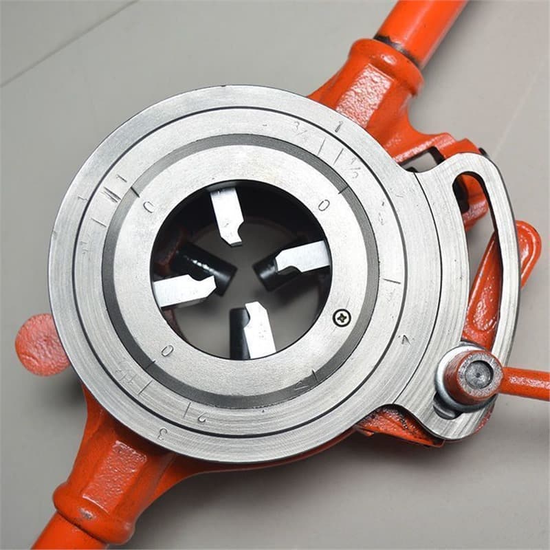 Heavy-duty 114 type pipe threading machine, manual threading machine, pipe threading plate, die, plumbing repair tool, threading machine