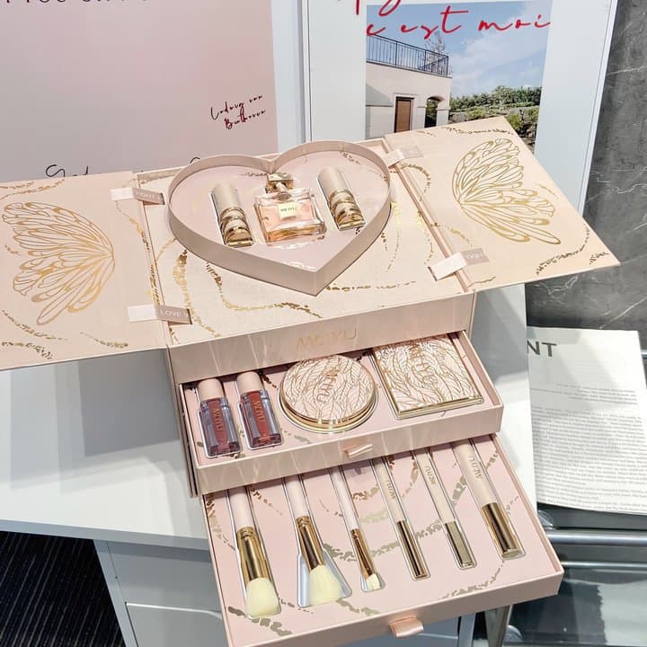 Meiyu Brilliant Bloom Makeup Set Gift for Girlfriend Wife Qixi 520 Valentine's Day Cosmetics Gift Box Birthday