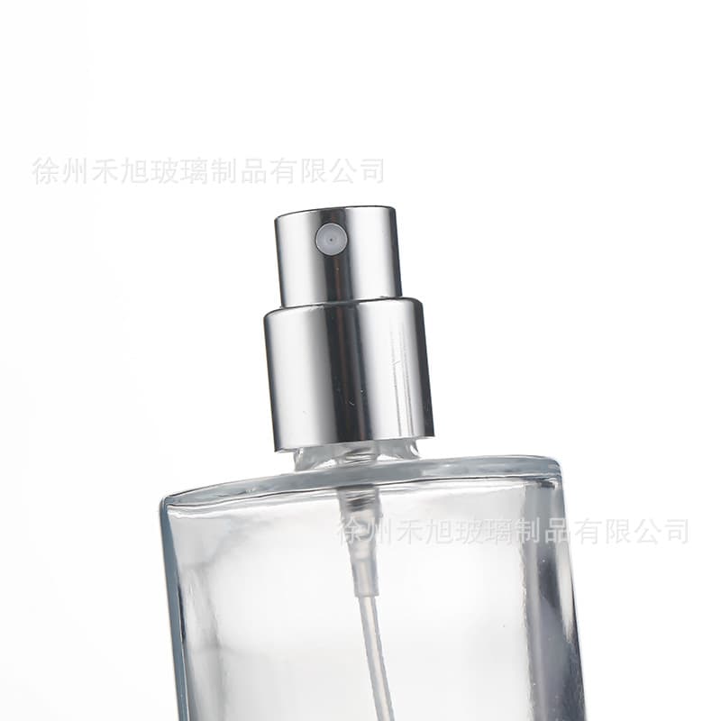 Perfume dispensing bottle 30ml bayonet screw top 50ml bayonet flat square portable press spray glass perfume bottle