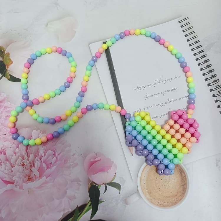 Rainbow Heart Beaded Bag Small Size Handmade Crossbody Bag for Women Niche Trendy Woven Bag