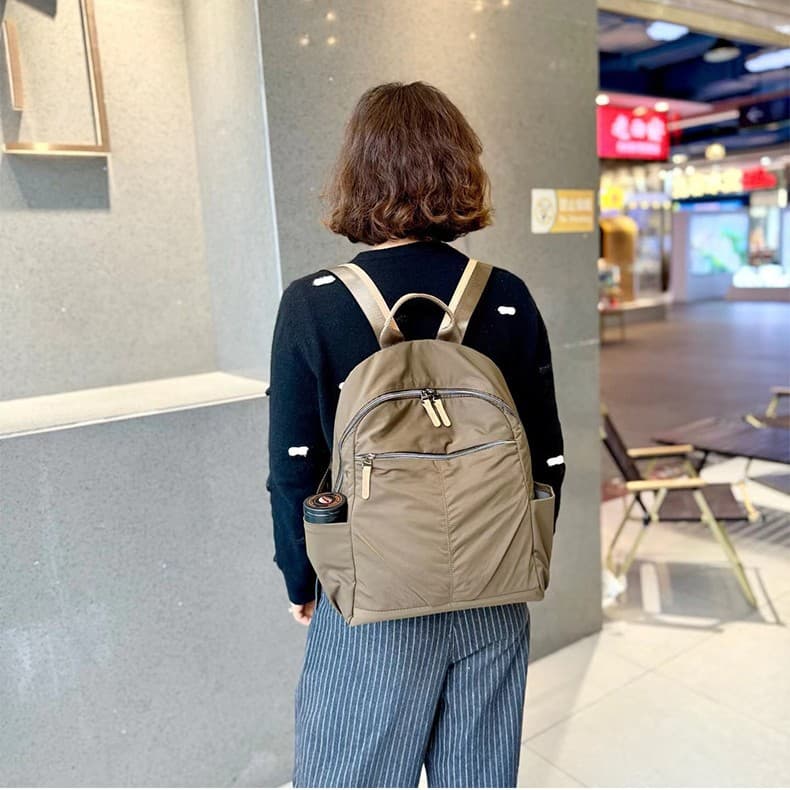 Minimalist New Oxford Cloth Lightweight Waterproof Backpack Fashionable Large Capacity Travel Backpack Trendy Outdoor Commuter Bag