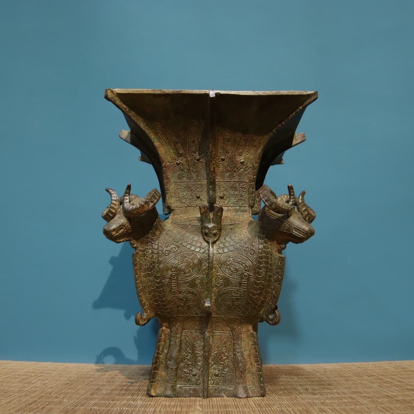 Antique Bronze Four-Sheep Square Zun Wine Vessel He Zun Ornament Xiao Zun Round Zun Pure Copper Dragon Tiger Phoenix Bird Beast Jue