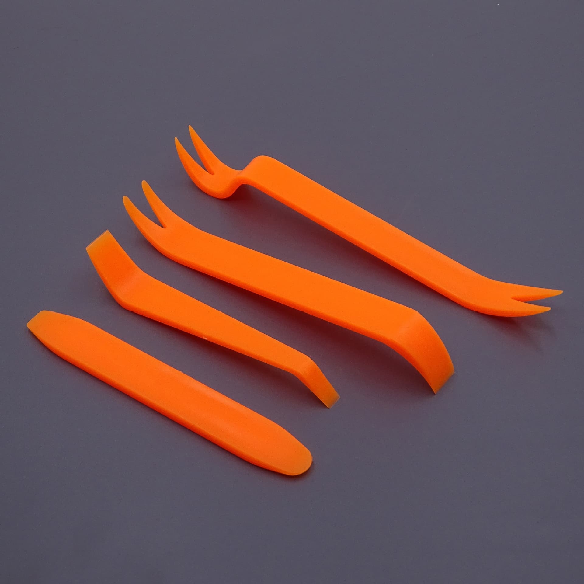 4-Piece Plastic Pry Bar Set for Car Navigation and Interior Clip Removal, Automotive Repair and Modification Tools