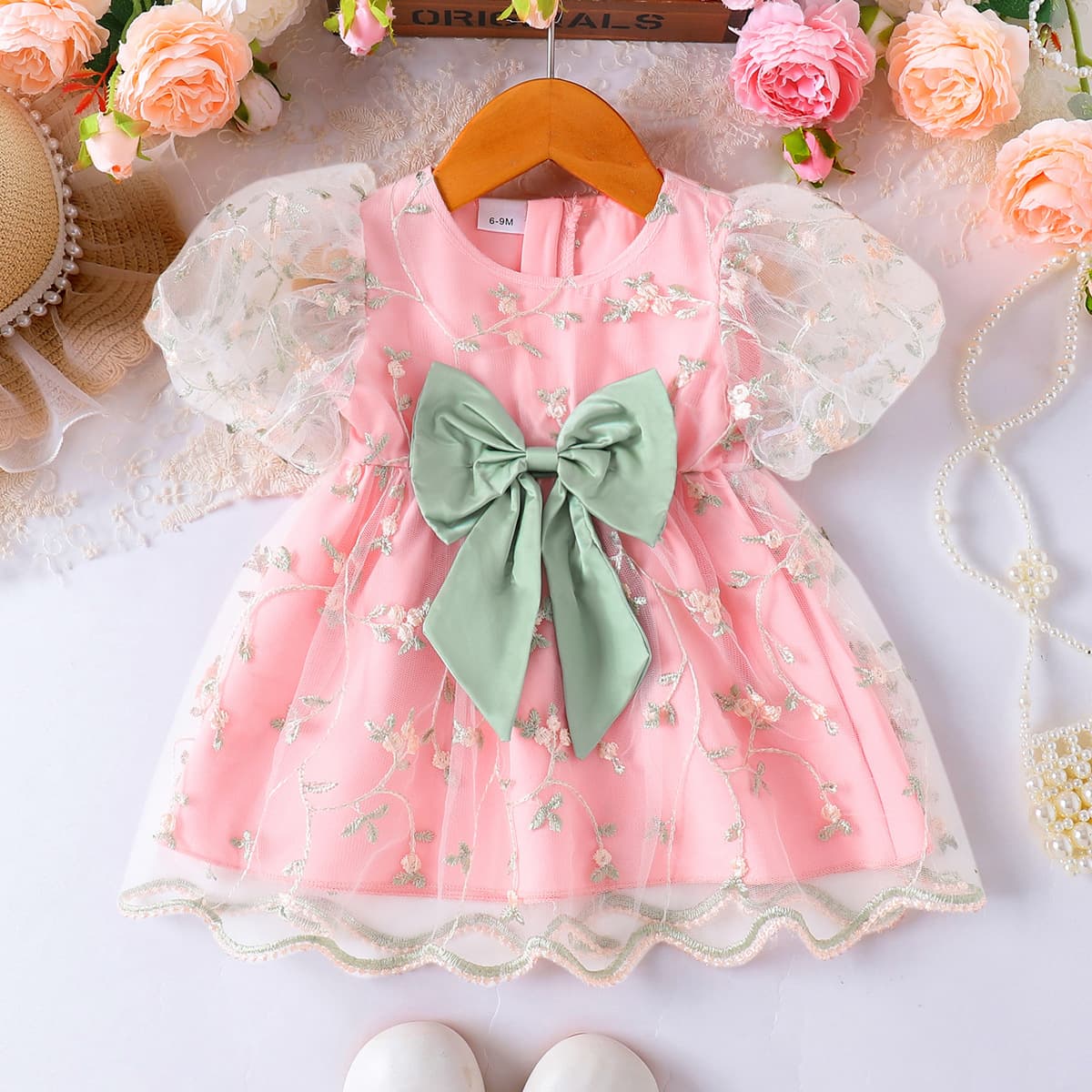 Cross-border baby girl's sweet and elegant floral embroidered mesh lace puff sleeves and bow embellished princess dress