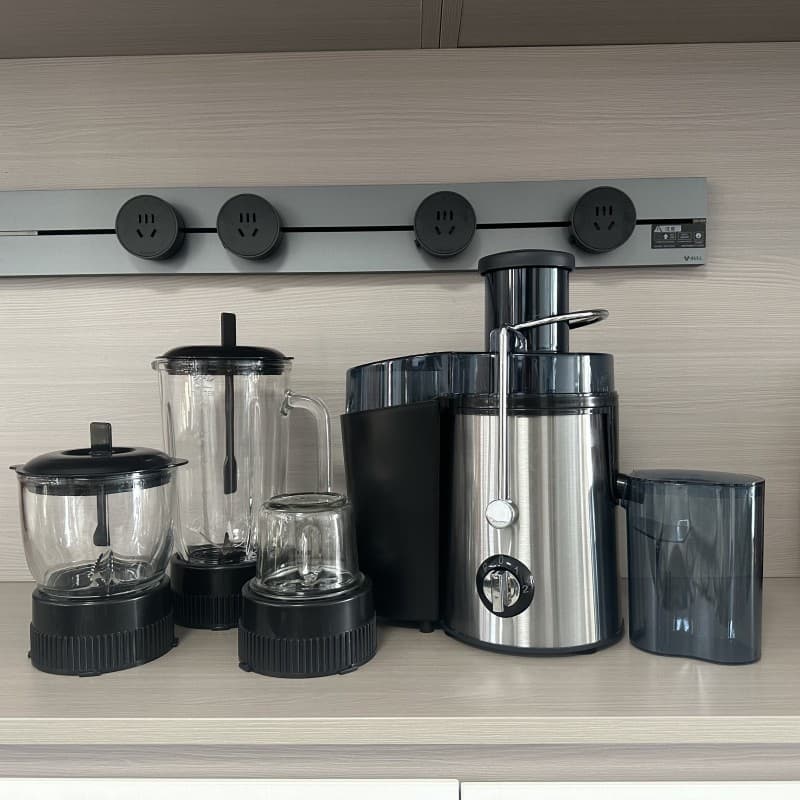 Small Household Juicer with Wall-breaking Separation, Fresh Juice Maker, No-filter Automatic Fruit and Vegetable Juicer, and Meat Grinder