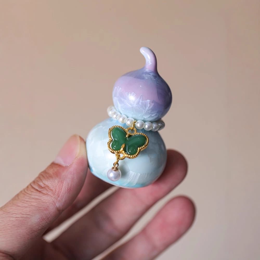 Crystalline Glaze Mini Gourd Lady's High-Aesthetic Fortune and Prosperity Ornament, Cultural and Creative Gift, Fresh and Simple Tea Pet, Tea Ceremony Accessory