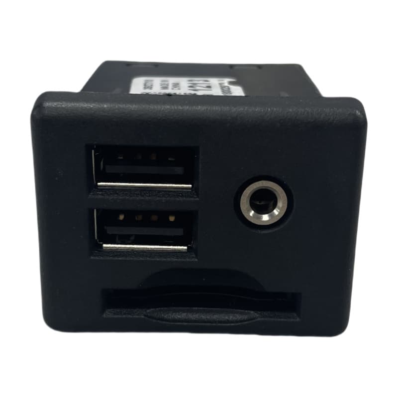 13581213 13599454 13581210 23184821 Dual USB ports, AUX card reader, SD card slot