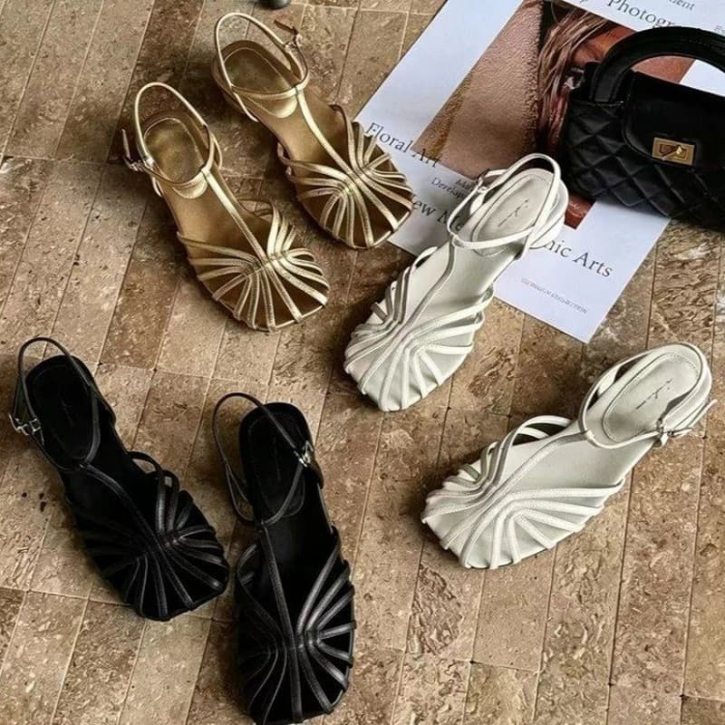 2026 Summer New Trendy Light Luxury Sandals for Women, Exported Retro Style, Open-Toe Chunky Heel Hollow Square Toe Sandals