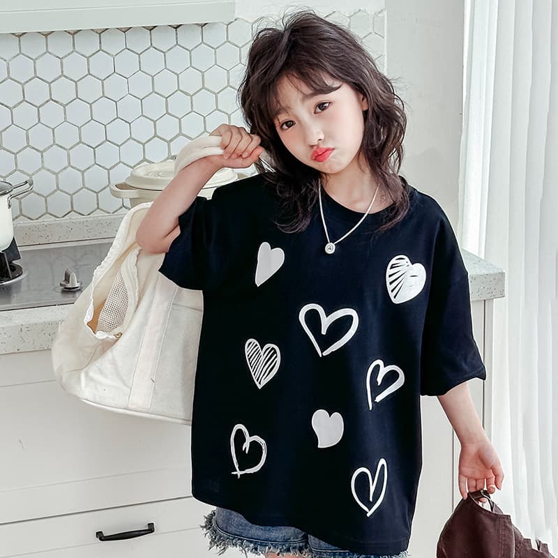 Girls love short-sleeved 2026 new summer medium and large children's trendy version loose casual large T-shirt personalized printed trendy t