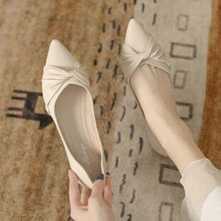 Gentle Flat Shoes French Soft Sole Soft Leather Women's Summer Pointed Toe Loafers New 2026 Style