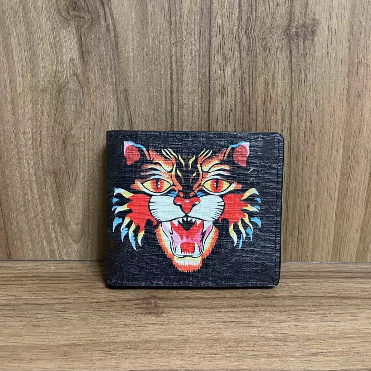 Multifunctional card holder for boys folded printed classic wallet 2024 new animal simple wallet storage