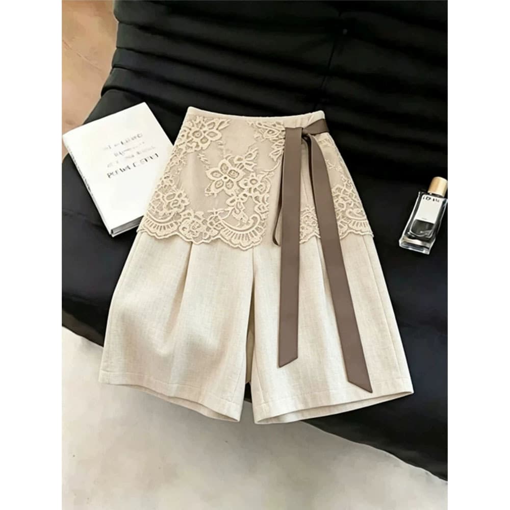 Fake two-piece retro lace straight pants for women 2026 summer new slim and versatile lace-up design casual shorts