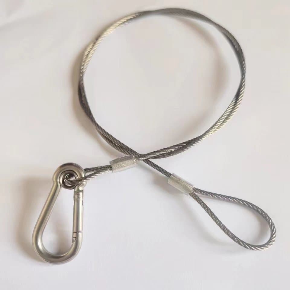 Factory direct sales of 304 stainless steel wire rope with pressed aluminum sleeve, lighting fixture hanging rope, plastic-coated steel wire rope, and terminal connecting rope.