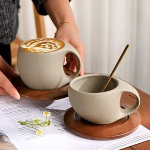 Vintage Rustic Stoneware Latte Cup Coffee Cup Home Italian Latte Art Cup Simple Ceramic Cup and Saucer Creative Cappuccino Mug